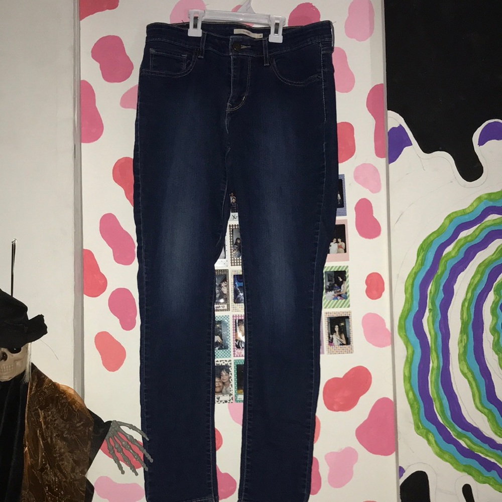 Women’s 711 skinny Levi Jeans